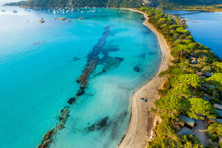 Plage de Santa Giulia, vue aerienne